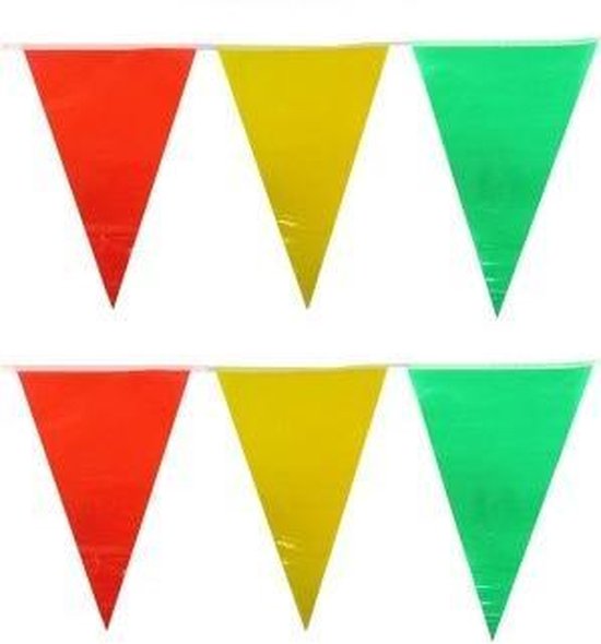 Vlaggenlijn Carnaval Limburg rood/geel/groen 6m Vlaggenlijn Carnaval Limburg rood/geel/groen 6m