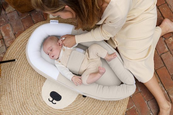 Doomoo Cocoon - Babynestje - Organisch Katoen - 74 x 46 cm - Tetra Jersey Sand