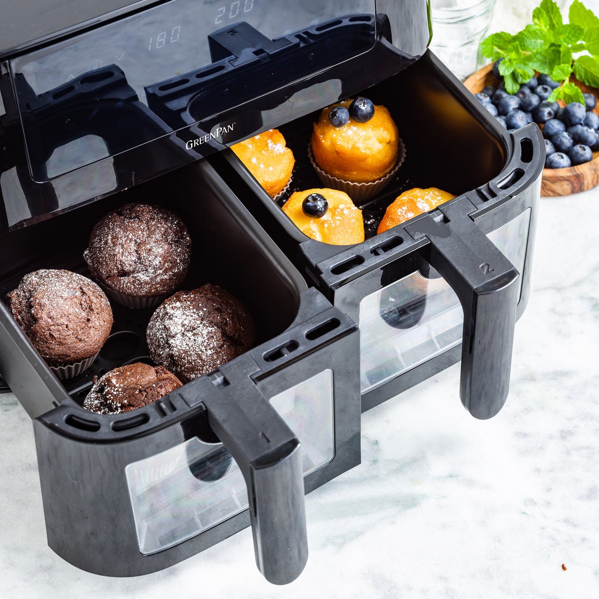 Afbeelding 3 van GreenPan - Bistro dubbele airfryer - 4L+4L - 9 programma's - Digitaal Led Display - Automatisch Uitschakelen - zwart - PFAS-vrij