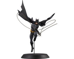 DC Direct Statue DC Designer Series Batman (by Dan Mora) 40 cm