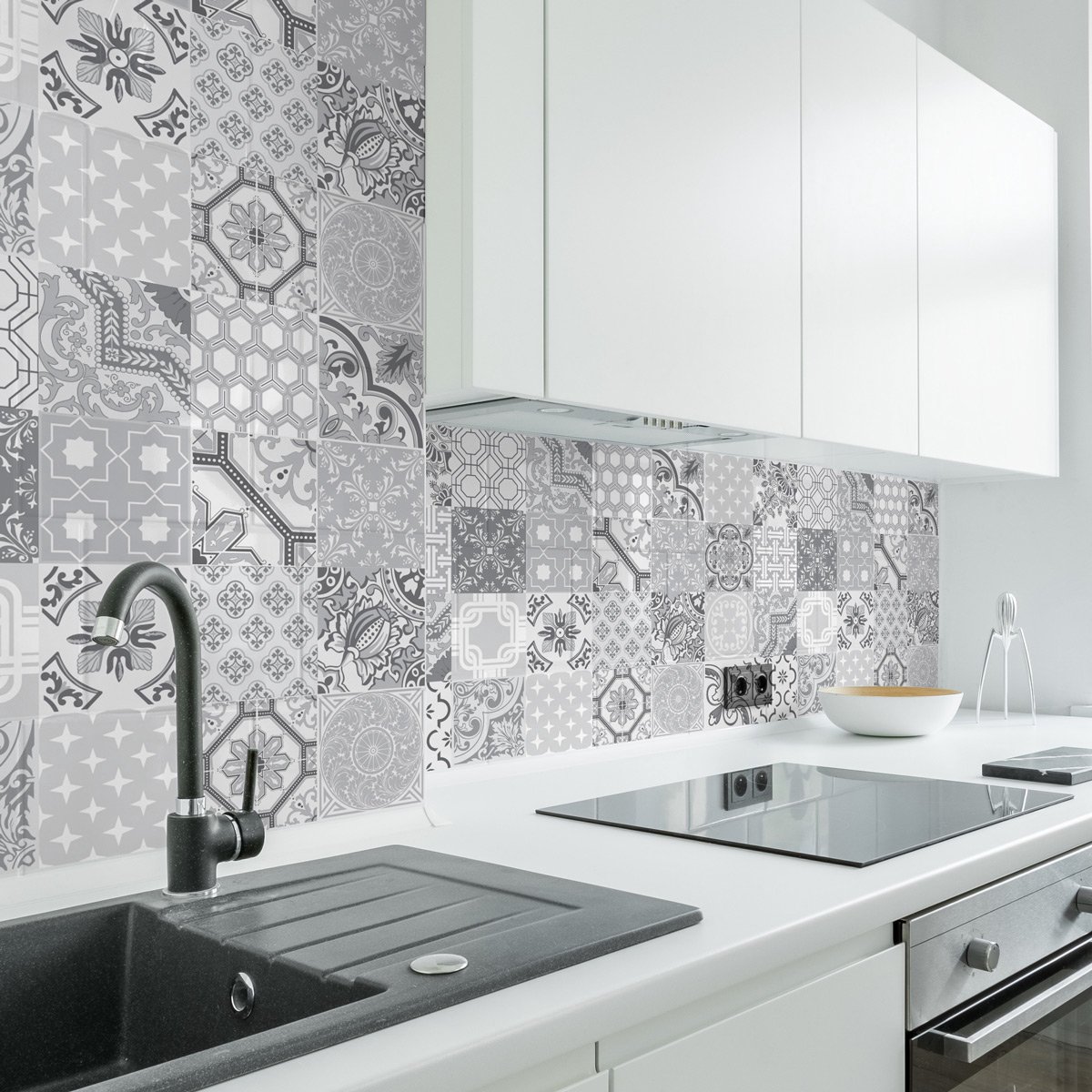 Ambiance Sticker Muurstickers - Zelfklevende tegelmuurstickers voor keuken en badkamer - AZULEJOS DEMNIA - 24 stickers 10x10cm Multi color