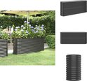 Stalen plantenbakken in een tuin, antracietkleurig.
