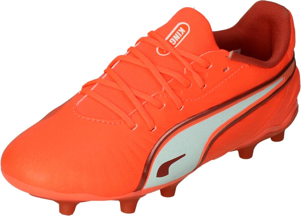 Rode Puma King Match FG/AG voetbalschoenen, synthetisch leer, lage slip-on, lichtgewicht TPU-buitenzool, maat EU 28.