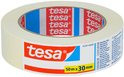 Un rouleau de ruban de masquage Tesa avec des logos Tesa rouges et bleus. Le rouleau mesure 50m x 30mm.