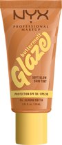 NYX Professional Makeup Fond de teint Almond Butta Buttermelt Glaze - Tenue jusqu'à 12 heures - Protection SPF 30 - 1 - 30 ml