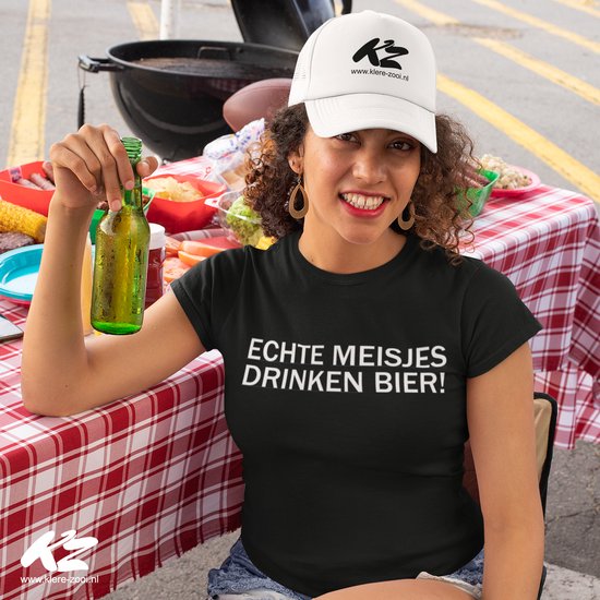 Echte Meisjes Drinken Bier Unisex T Shirt XL Zwart Bol echte-meisjes-drinken-bier-unisex-t-shirt-xl-zwart-bol