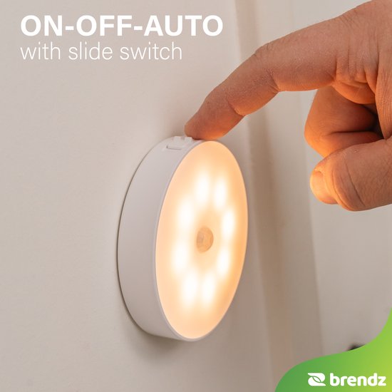 Éclairage d'armoire ronde à LED Brendz avec détecteur de mouvement, rechargeable par USB-C, magnétique, 4 pièces, blanc chaud 3000 K, éclairage d'escalier sans fil, veilleuse