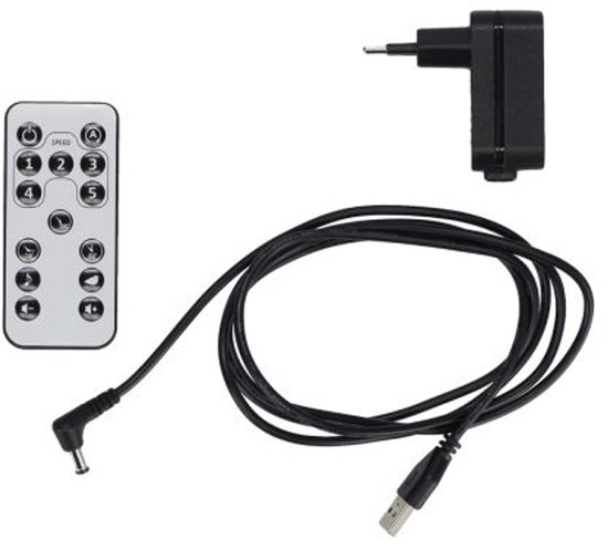 Afstandsbediening en oplader voor babyschommel, met USB-kabel en stekker.