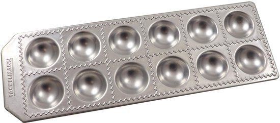 Marcato Ravioli-vorm, ravioli-machine, zelfgemaakte raviolivormen, 35 mm vierkante snede, ruimte om te vullen, inclusief houten deegroller, gemaakt in Italië
