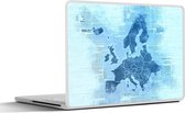 Laptop sticker - 13.3 inch - Kaart Europa - Blauw - Krant - 31x22,5cm - Laptopstickers - Laptop skin - Cover