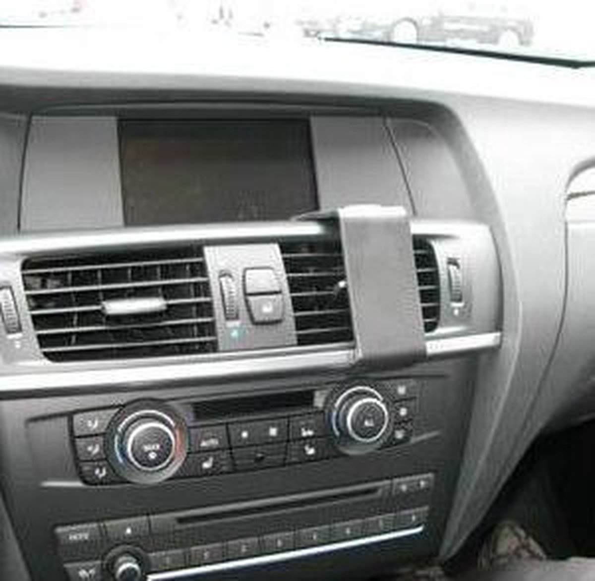 Brodit angled mount v. BMW X3 11-