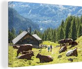 Canvas Schilderij Boerderij in de bergen van Oostenrijk - 120x80 cm - Wanddecoratie