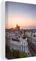 Canvas Schilderij Madrid - Zonsondergang - Lucht - 40x60 cm - Wanddecoratie