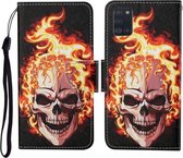 Voor Samsung Galaxy A31 Gekleurde Tekening Patroon Horizontale Flip Leren Case met Houder & Kaartsleuven & Portemonnee & Lanyard (Vlam Schedel)