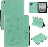 Voor iPad 4/3/2 Cat Bee Embossing Pattern Horizontale Flip lederen tas met houder & kaartsleuven & portemonnee & pennensleuf & wek- / slaapfunctie (groen)