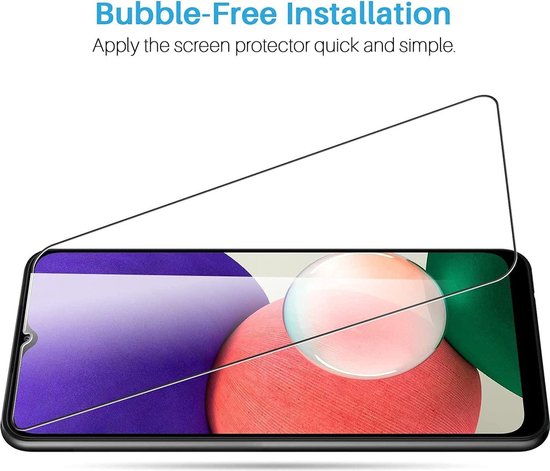 Een schermprotector van gehard glas wordt aangebracht op een telefoon. "Bel-vrije installatie, Snel en eenvoudig aanbrengen".
