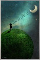 JUNIQE - Poster met kunststof lijst Chasing The Moon -40x60 /Grijs &