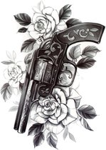 Half tattoo sleeve gun and roses - plaktattoo - tijdelijke tattoo - 21 cm x 14.8 cm (L x B)
