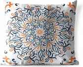 Buitenkussens - Tuin - Vierkant patroon met een versierde mandala op een lichte achtergrond - 45x45 cm