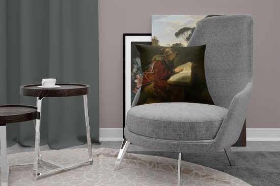 Rembrandt Van Rijn pour usage intérieur - Vieille lectrice prophétesse Hanna - peinture de Rembrandt van Rijn - 45x45 cm - coussin intérieur carré en coton