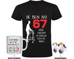 67 jaar Heren T-shirt + Koffiemok + Happy birthday bril - 67e verjaardag - feest - pensioen - grappig