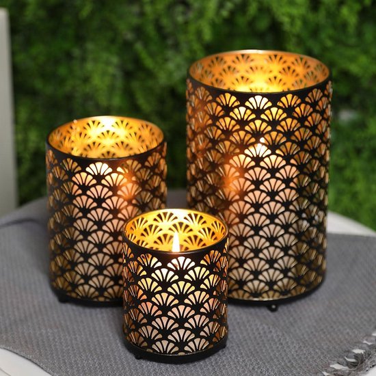 NUPTIO Gouden Lantaarns Decoratief Voor Binnen: 28.5cm Grote Metalen Tuinlantaarn met Glas voor Staande Kaars - Openhaard Decoratie voor Kerstmis Woonkamer Schouw Huwelijkstafel