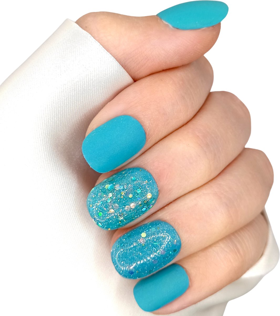 SD Press on Nails - B-33 - Plaknagels - Nagelset 20 Nagels - Matte Blauw met glitter - Gellak - Nagellak - Kort Naturel- Nageltips - Nepnagels met Lijm - Kunstnagels - Nail Art - Handmade - Valse nagels - Nagelvijl - Accessoires - Korte Nagels