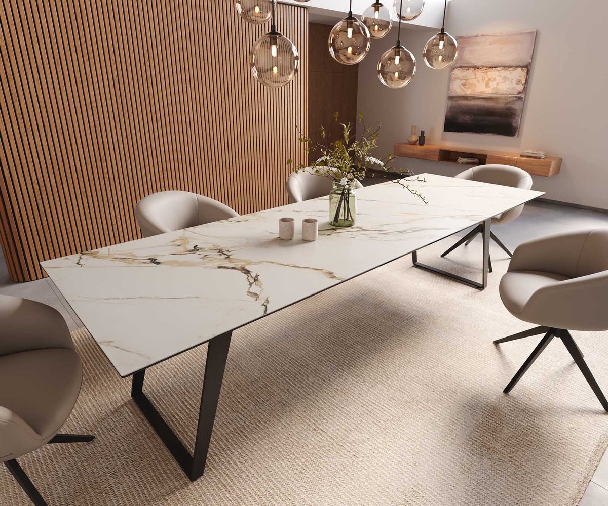 DELIFE Eetkamertafel Edge keramiek Calacatta Luxe wit-goud-grijs 300x100 metaal schuin zwart Weiß-Gold-Grau