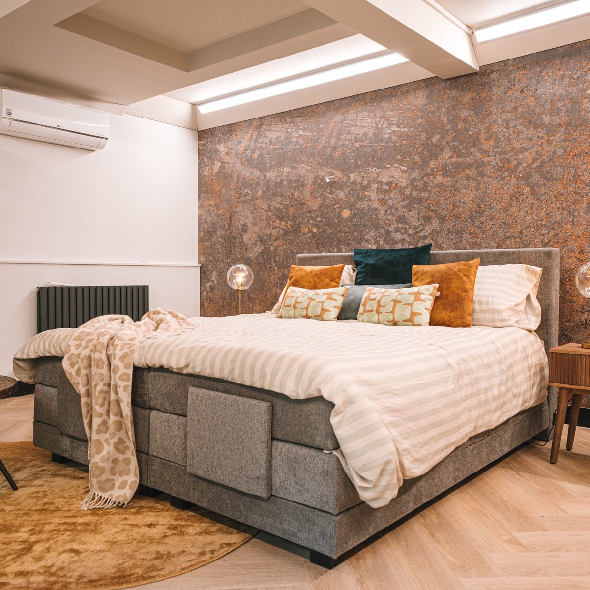 Boxspring Sevilla - Stof - Grijs - 180 x 60 x 200 cm (BxHxD)