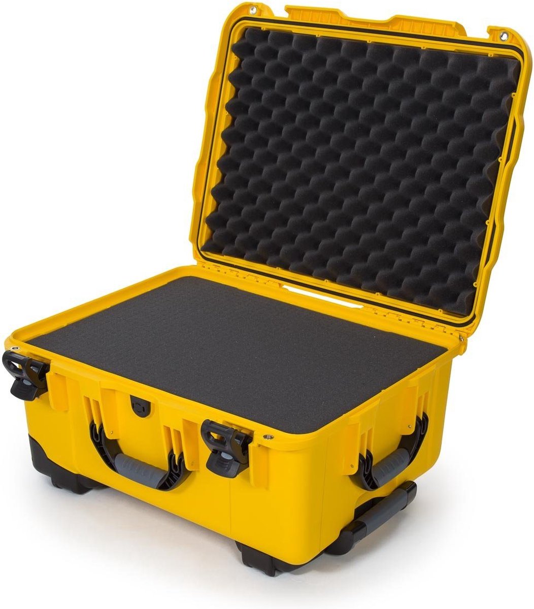 Nanuk 950 Case with Foam - Yellow