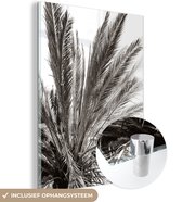 MuchoWow® Glasschilderij 30x40 cm - Schilderij acrylglas - Palmboom - Tropisch - Zwart - Wit - Foto op glas - Muurdecoratie woonkamer - Wanddecoratie slaapkamer - Schilderijen
