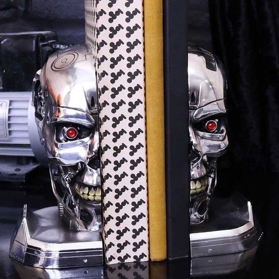 Nemesis Now - Terminator 2 - Bookends 18.5cm