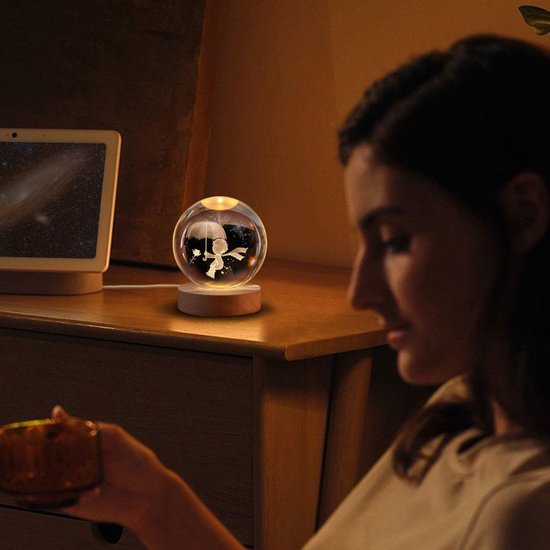 3D Kristallen Bal Nachtlampje - The Little Prince - LED Glas Licht Hologram Lamp met Massief Houten Basis - Nachtlamp - Cadeau idee - Verlichting - USB aansluiting van Merkloos — afbeelding 5