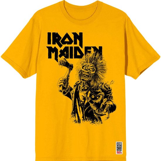 Geel heren T-shirt met zwarte Iron Maiden-opdruk en een illustratie van Eddie met een bijl.