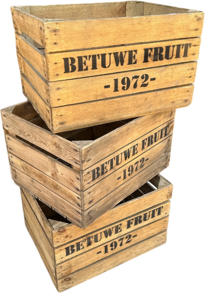 Gebruikt houten fruitkist (set van 3 kisten) met opdruk Betuwe Fruit 1972 - DecoLis - Set van drie fruitkisten