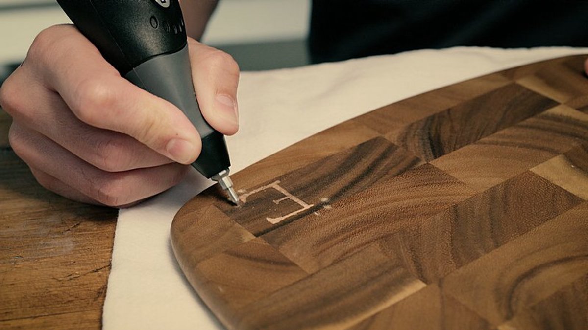 Dremel 290 Graveerpen 35W met sjablonen en graveerpunt thumbnail 2