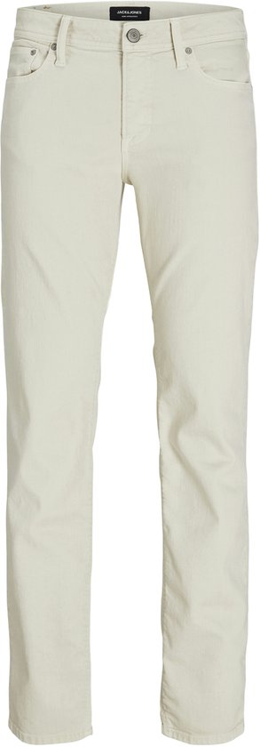 Avant d'un jean beige.