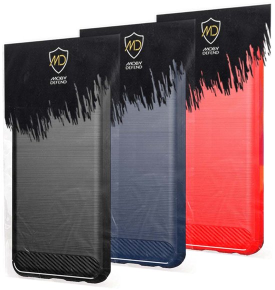 Drie telefoonhoesjes in het zwart, donkerblauw en rood met geborstelde textuur en koolstofvezel accenten.
