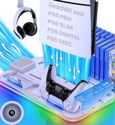 Witte PS5 docking station met ventilatoren, controlleroplader, headsetstandaard en RGB-verlichting.