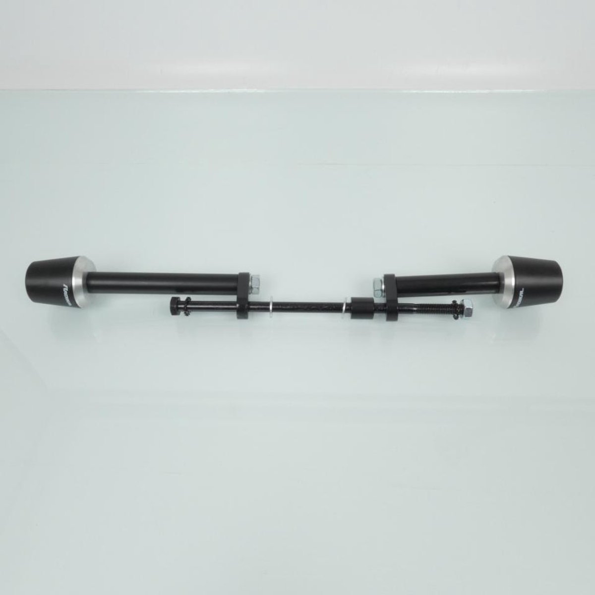 Tampon pare carter Radikal pour moto Suzuki GSF Bandit 650 après 2008 EQ453PLUS Neuf Noir