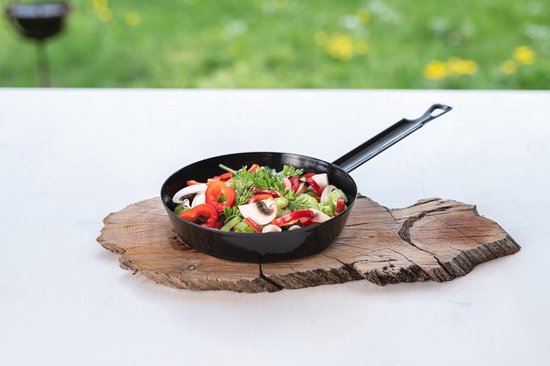 RIESS Braadpan - 24cm - Emaille zonder deksel - vd Garde Warenhuis RIESS Braadpan - 24cm - Emaille zonder deksel - vd Garde Warenhuis