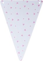DIY vlaggen wit - roze triangel - Maak je eigen vlaggenlijn