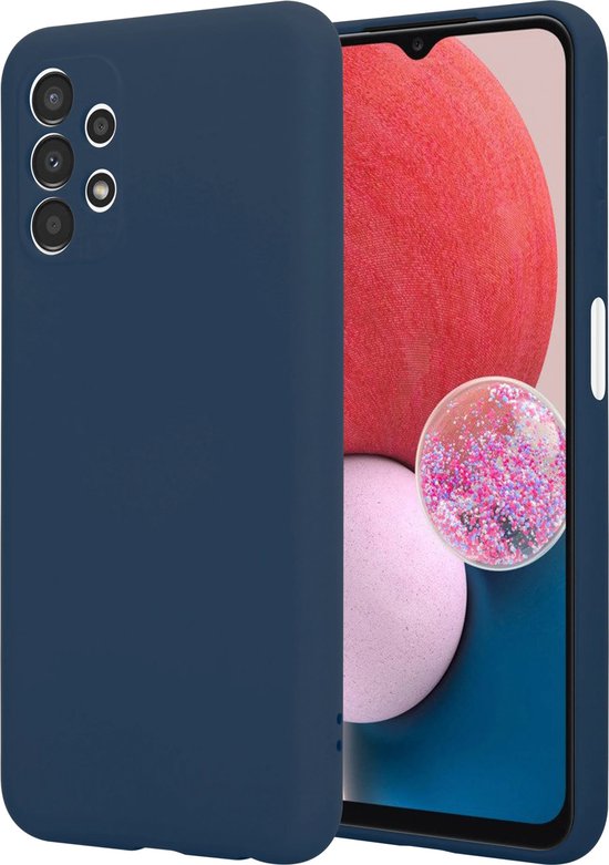 Donkerblauw siliconen telefoonhoesje met een matte afwerking, voor een Samsung A13.