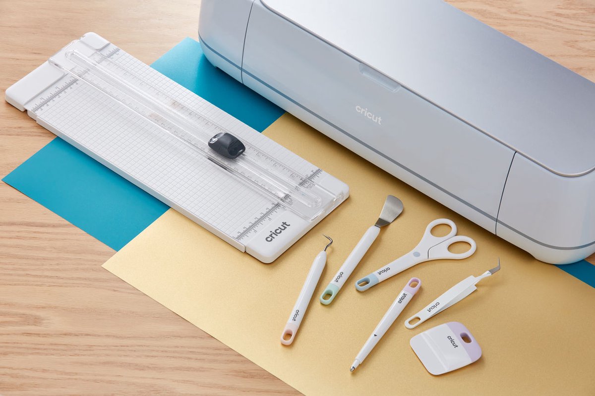 Cricut Essential Tool Set met 33 cm Trimmer