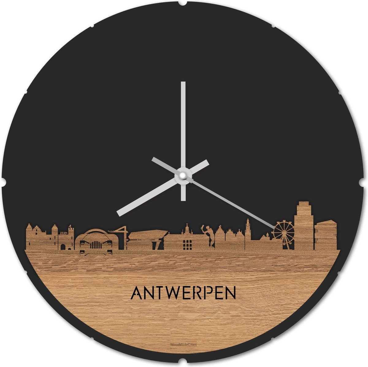 Skyline Klok Rond Antwerpen Eikenhout - Ø 44 cm - Stil uurwerk - Wanddecoratie - Meer steden beschikbaar - Woonkamer idee - Woondecoratie - City Art - Steden kunst - Cadeau voor hem - Cadeau voor haar - Jubileum - Trouwerij - Housewarming -