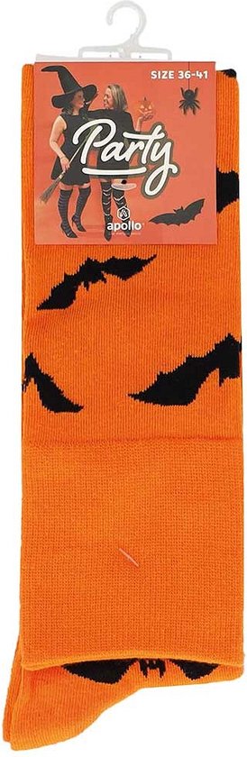 Oranje kniekousen met zwarte vleermuizenprint, verpakt met Halloween-thema kaarten.