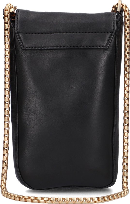 Zwarte, verticale lederen tas met gouden schakelketting.