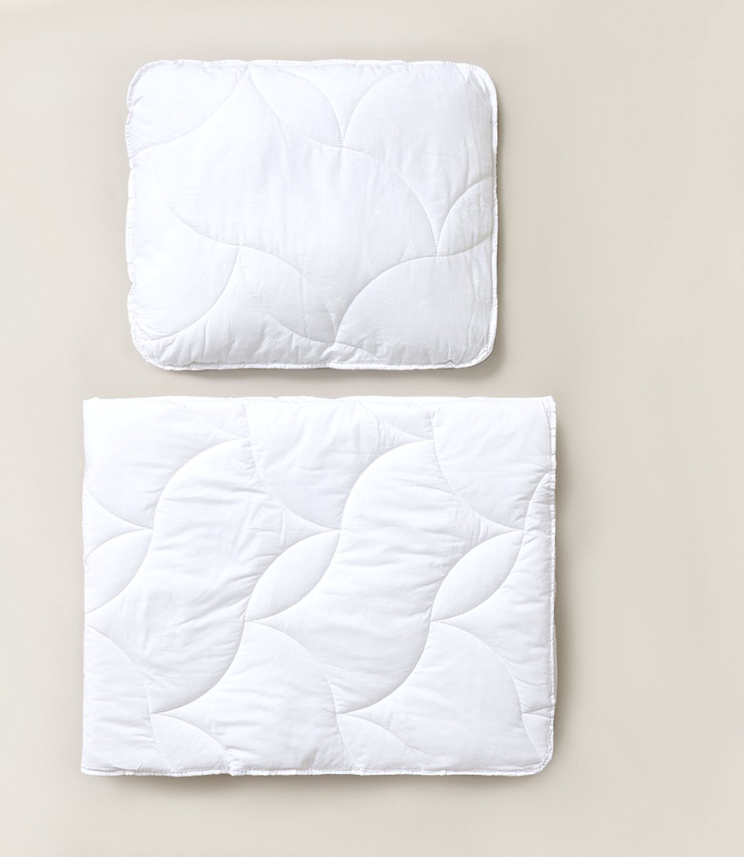 Petite Amélie Peuter dekbed 120x150 cm 'Bamboe' – Kinderdekbed met 50x60 cm kussen – Vanaf 2 jaar – Gemaakt van natuurlijke materialen – Luxueus en ademend slaapklimaat – Ideaal voor lente en herfst