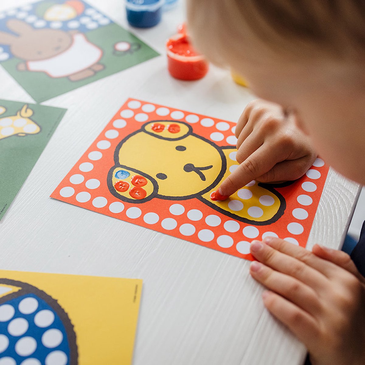 Nijntje creatief met vingerverf - creatief speelgoed knutselen junior peuter kleuter - vanaf 2 jaar - cadeautip junior — afbeelding 4