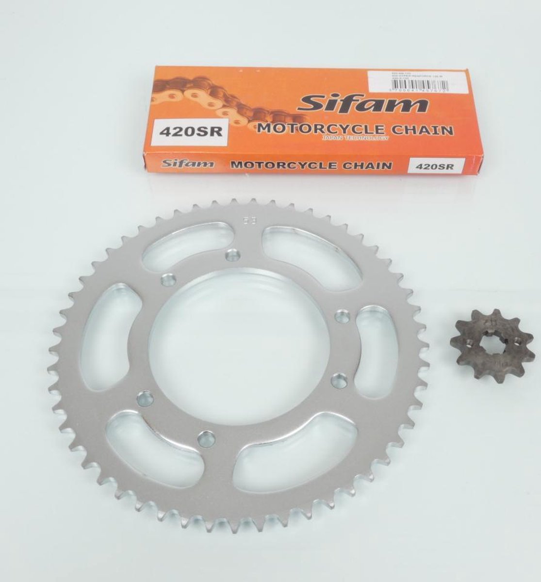 sifam kettingset voor moto derbi 50 senda r x-treme 2000 tot 2005 11x53 steek 420 / 105mm